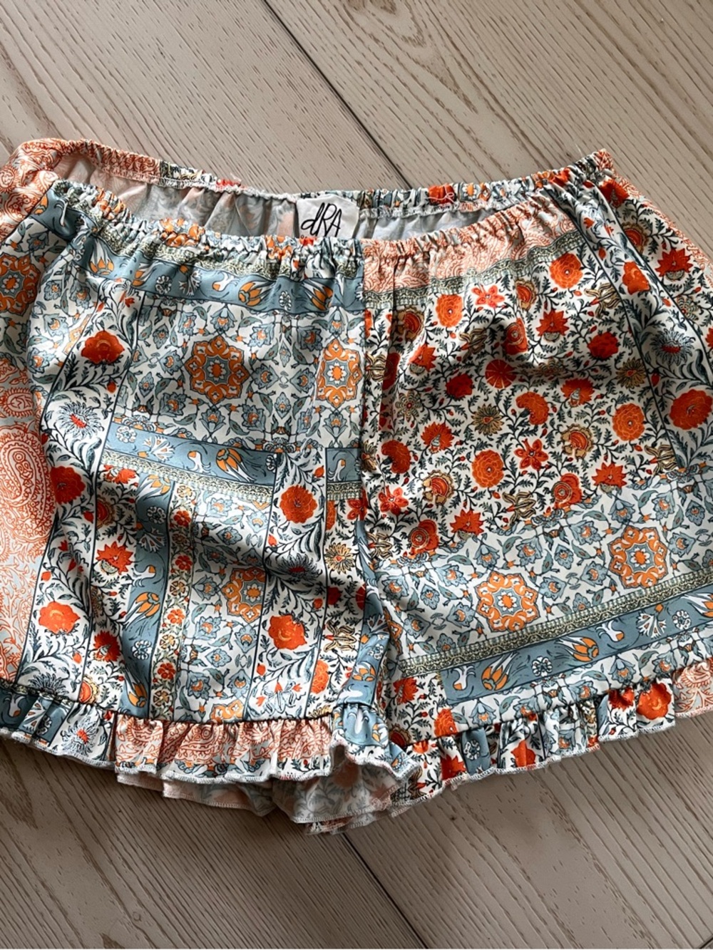 Floral Patchwork Ruffle-Hem Skort Shorts in Orange & Light Blue